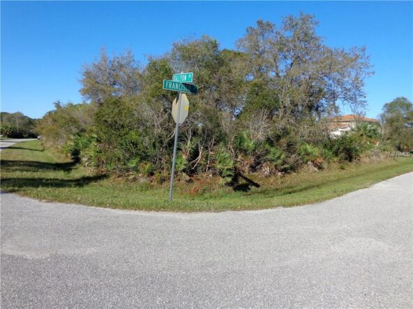 Street sign for Dallyon and Francisco.