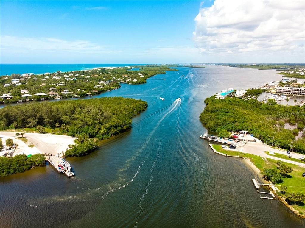 Aerial view of a waterway with boats.